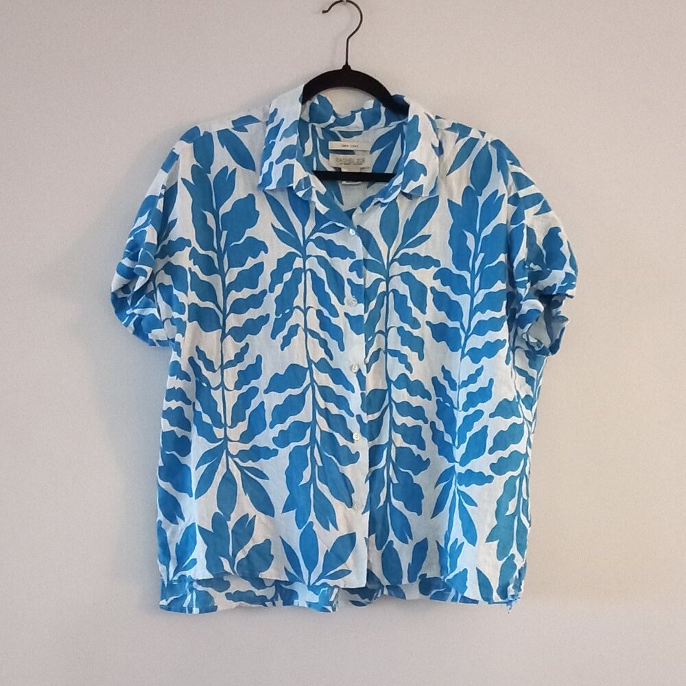 RACHEL ZOE linen blue and white tropical print short sleeve shirt